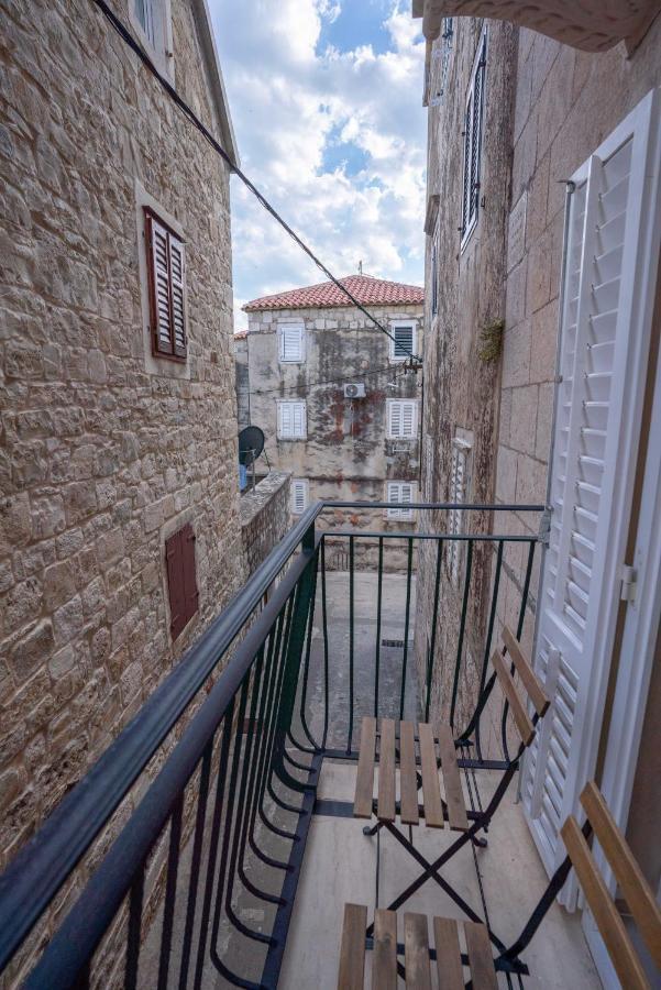 Old Town Makarska Apartments - Central Square Dış mekan fotoğraf